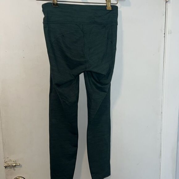 OUTDOOR VOICES Flex 7/8 Length Evergreen Leggings-S - Picture 5 of 10